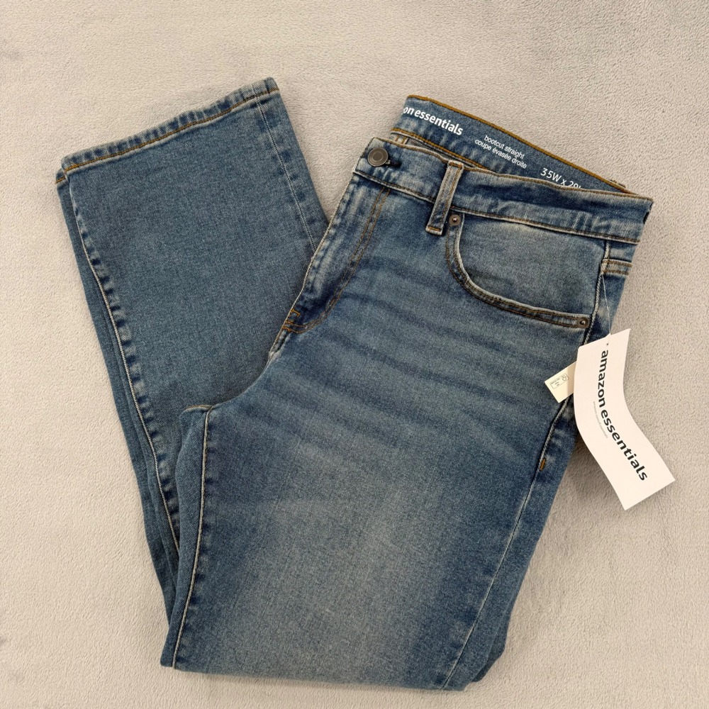 Amazon Essentials Mens Bootcut Straight‎ Jeans Medium Wash Size 35W x 29L